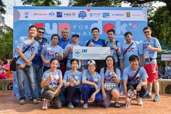 EDFが2016年「Run for Dek Thai 」に参加